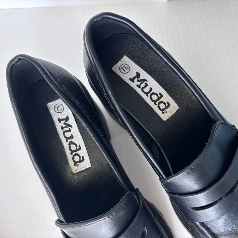 Mudd Penny Loafers Women’s Size 7.5 Black Chunky Platform Lug Block Heel Y2K - Picture 12 of 12